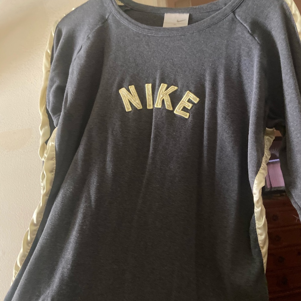 Vintage nike shirt